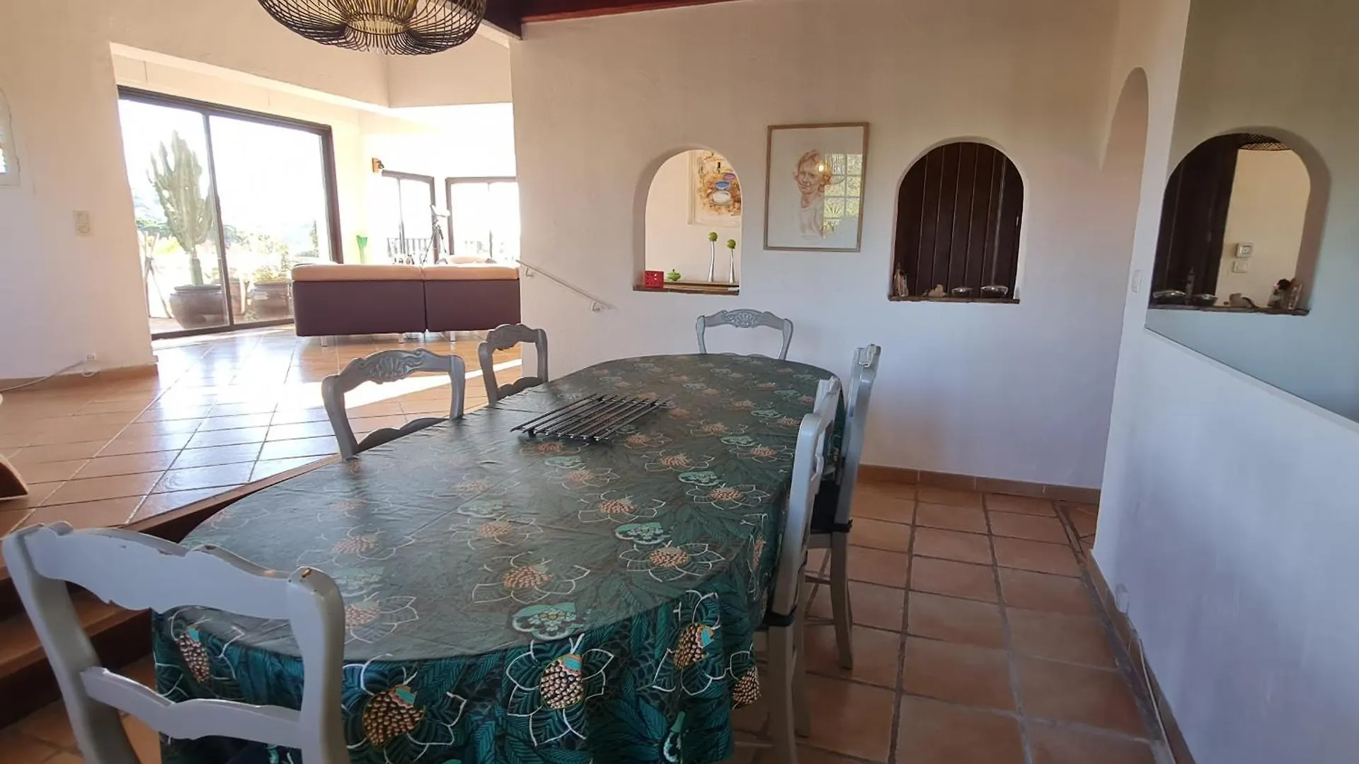 Villa 5 Pieces Avec Piscine Privee Et Climatisation A Sainte-Maxime, Proche Commodites - Fr-1-780-65 0*, Sainte-Maxime France